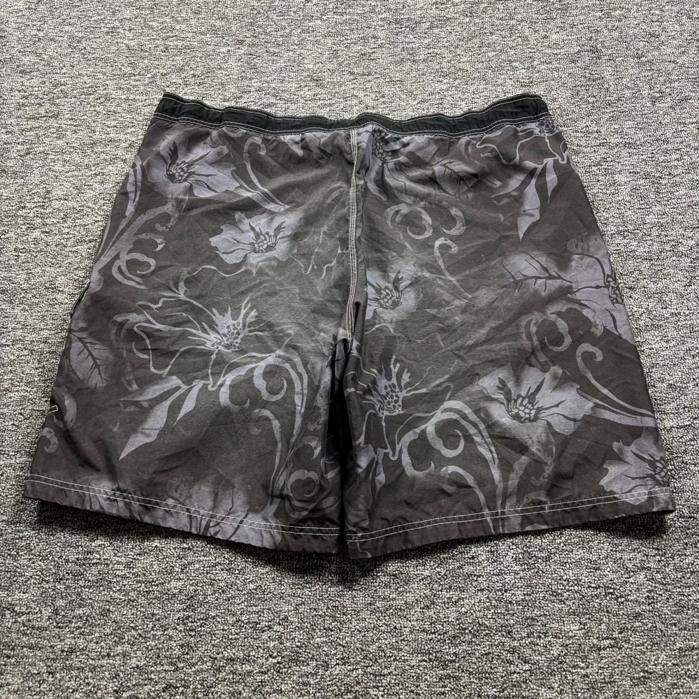 Vintage Y2K Speedo Surf Floral Board Shorts Black/Red Mens Size 2XL